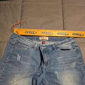 LEI Jeans Women's Felicia Bootcut Medium Wash Size 13 Short Denim Jeggings